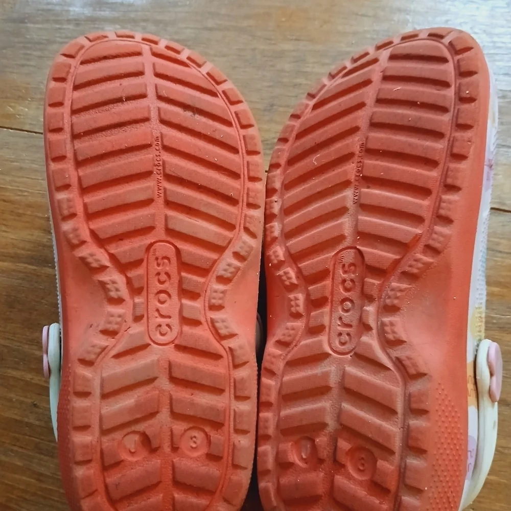 Crocs x Sweethearts Shoes Slides Clogs Valentines Kids J3  Lined